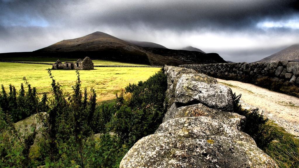 The Mourne Lodge "Cnocnafeola" Newry Exterior photo
